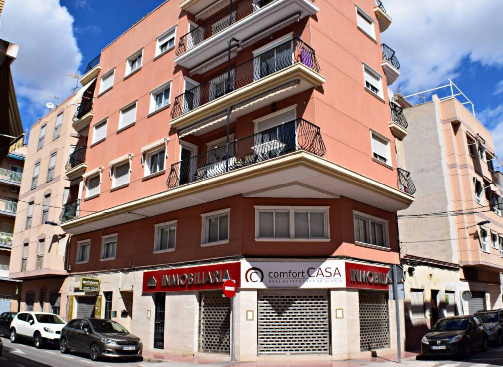 Resale - Apartment - Santa Pola - Centro