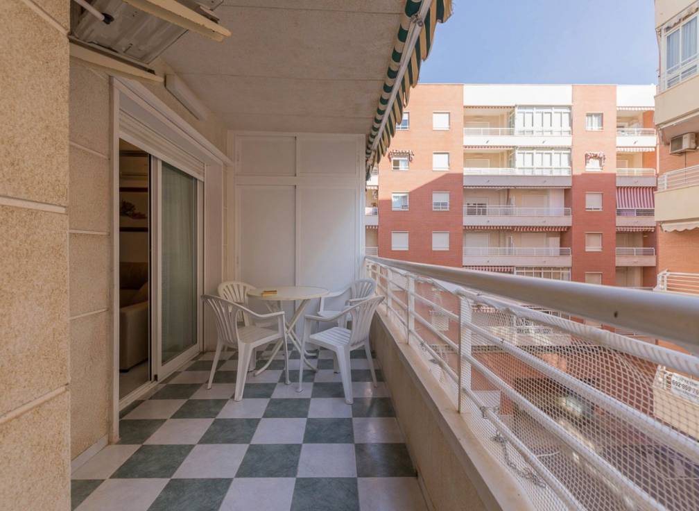 Resale - Apartment - Santa Pola - Club nautico
