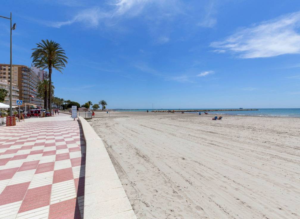 Revente - Rez-de-chaussée - Santa Pola - Playa Levante