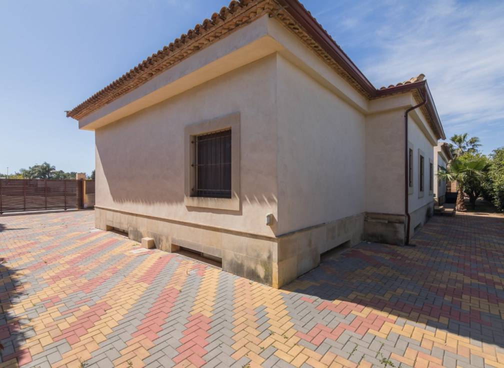 Alquiler - Chalet - Elche