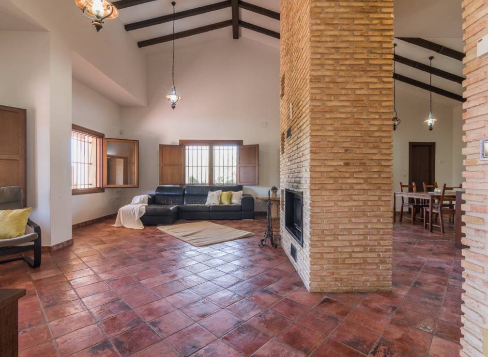 Alquiler - Chalet - Elche