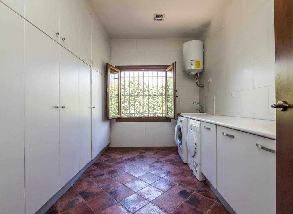 Alquiler - Chalet - Elche