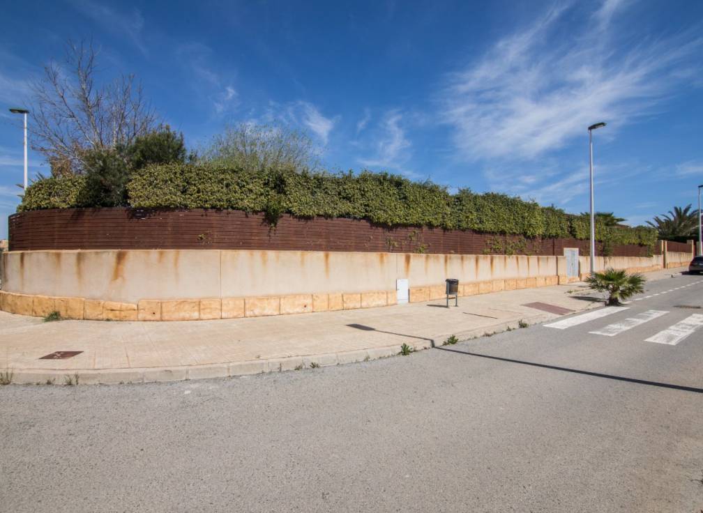 Alquiler - Chalet - Elche