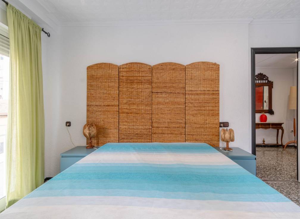 Alquiler - Entresuelo - Elche - Plaza Obispo Siuri