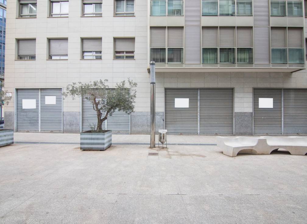 Alquiler - Local comercial - Elche - Centro