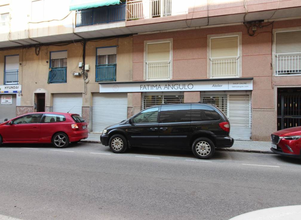 Alquiler - Local comercial - Elche - Sector Quinto