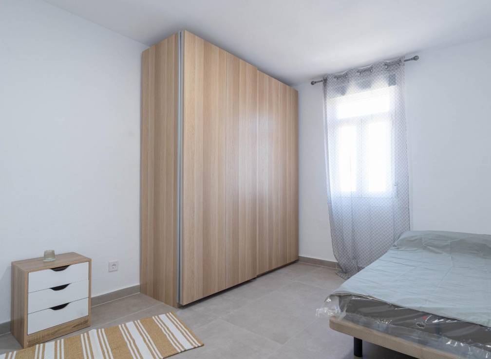 Alquiler - Piso - Alicante - Alto garbinet