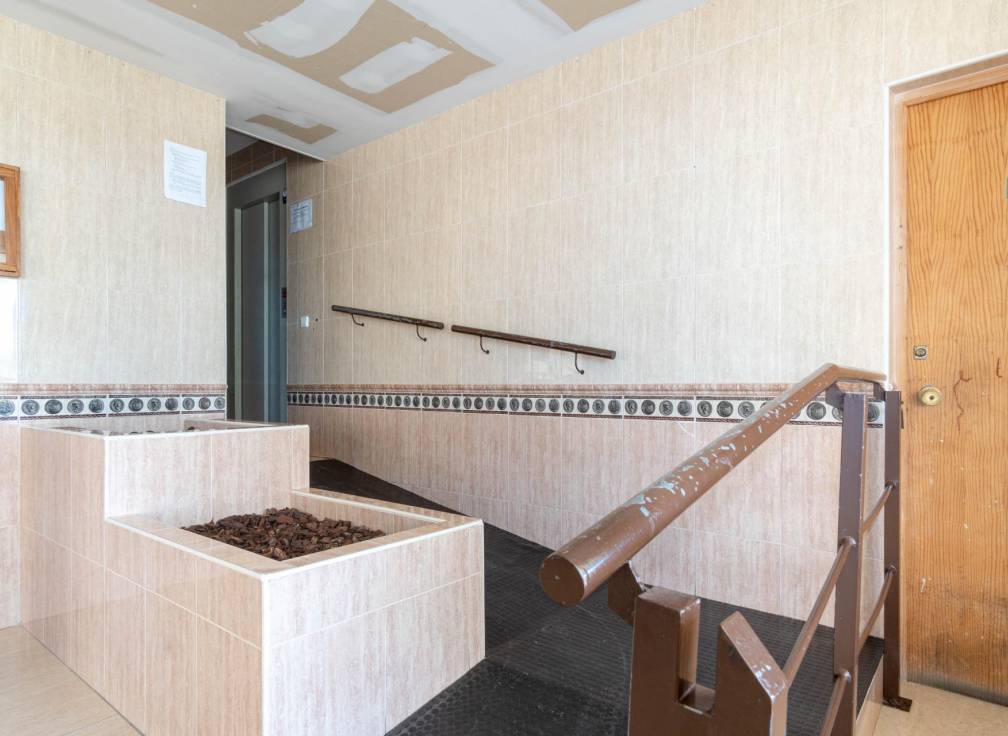 Alquiler - Piso - Alicante - Alto garbinet