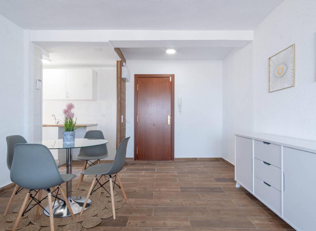 Alquiler - Piso - Alicante - Alto garbinet