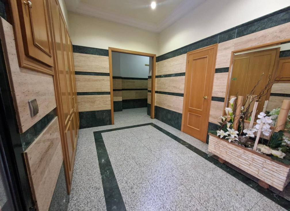Alquiler - Piso - Elche - Plaza Crevillente-Juzgados
