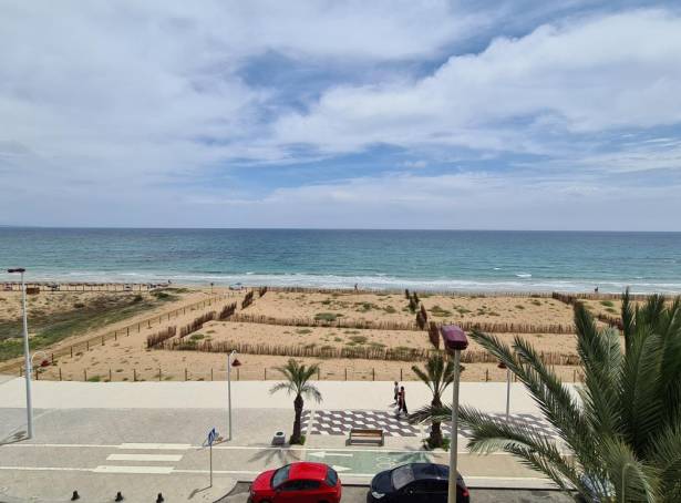 Apartamento - Segunda mano - Arenales del Sol - IM290V