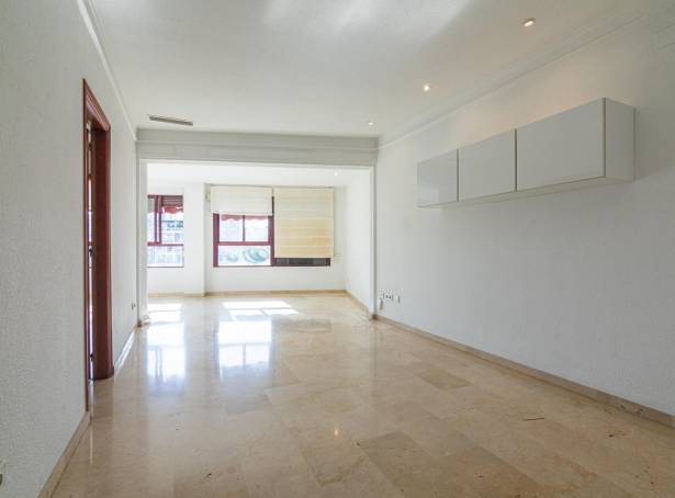 Duplex - Segunda mano - Elche - Raval - Puertas Coloradas