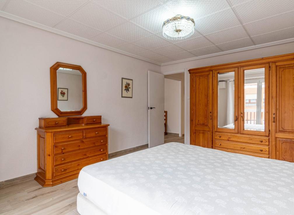 Location à long terme - Appartement - Elche - Asilo - Pisos Azules