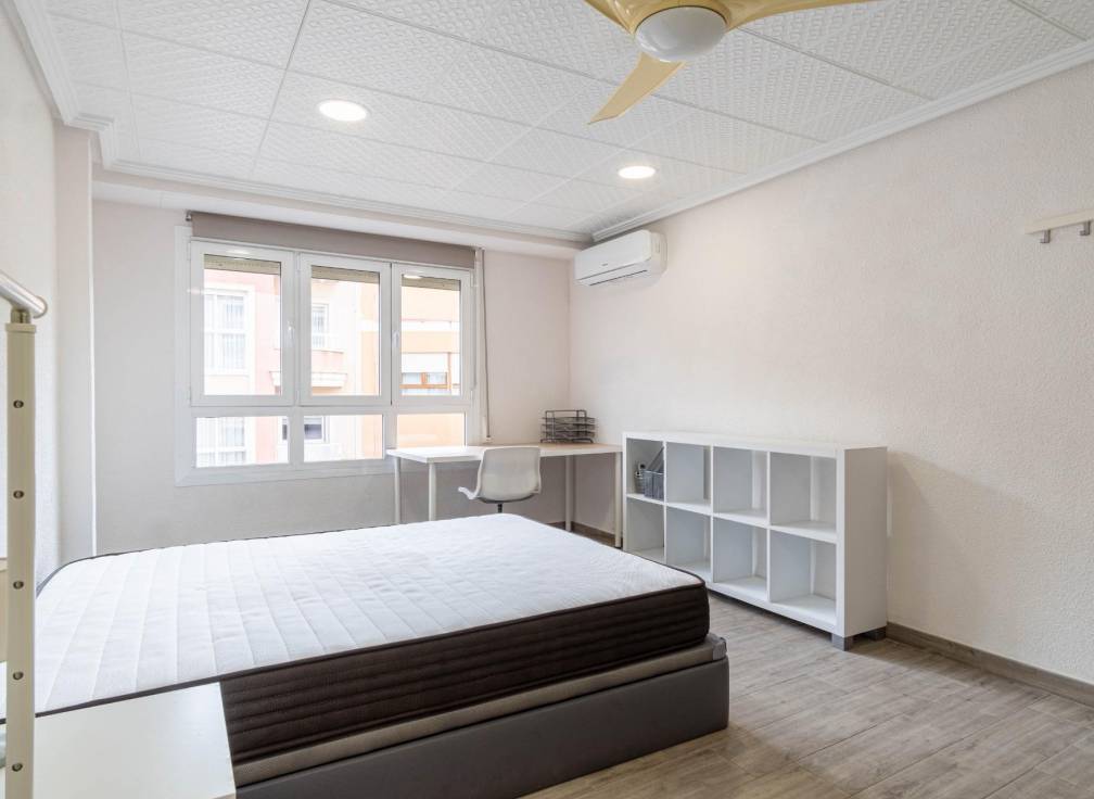 Location à long terme - Appartement - Elche - Asilo - Pisos Azules