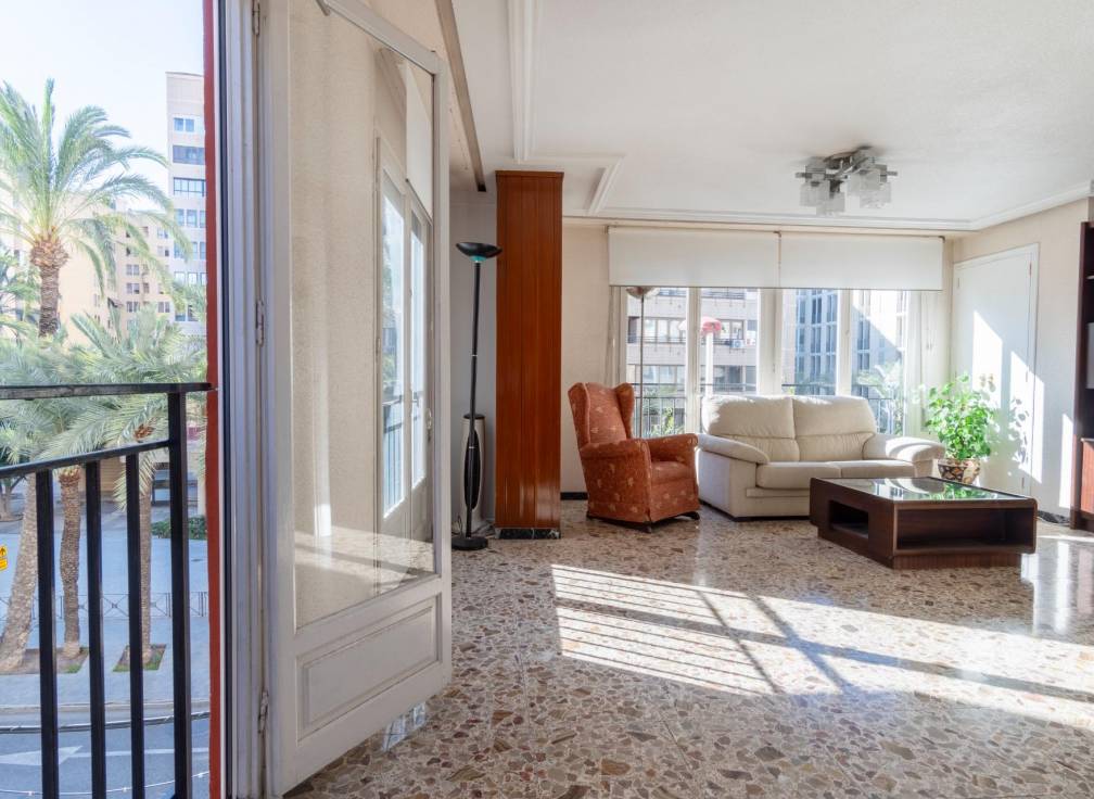 Location à long terme - Appartement - Elche - Centro