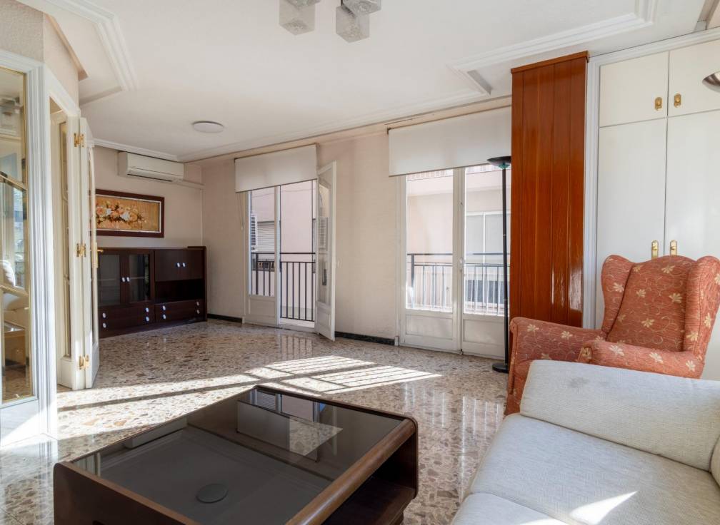 Location à long terme - Appartement - Elche - Centro