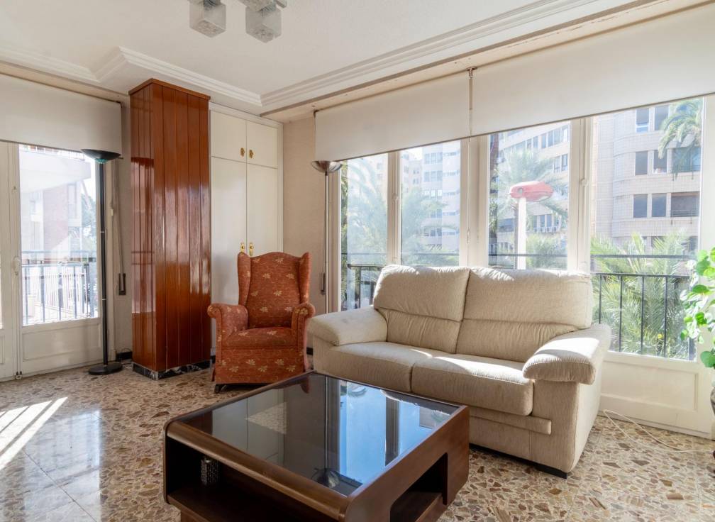 Location à long terme - Appartement - Elche - Centro