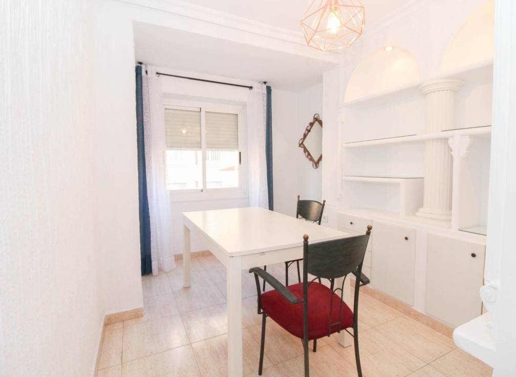 Location à long terme - Appartement - Elche - Corte Ingles