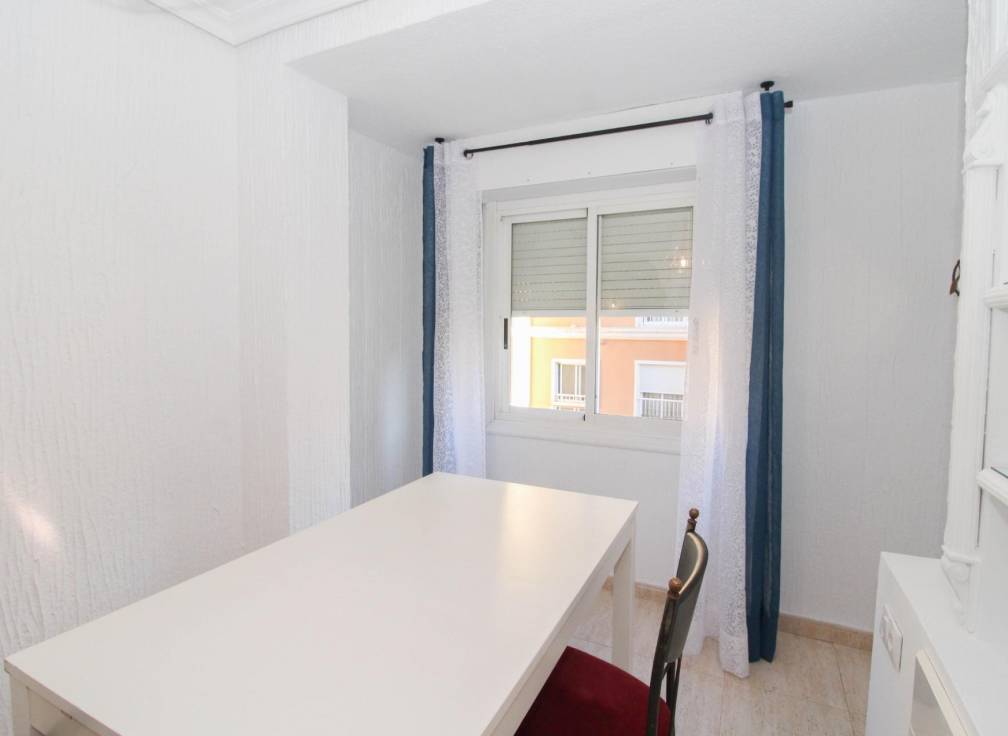 Location à long terme - Appartement - Elche - Corte Ingles
