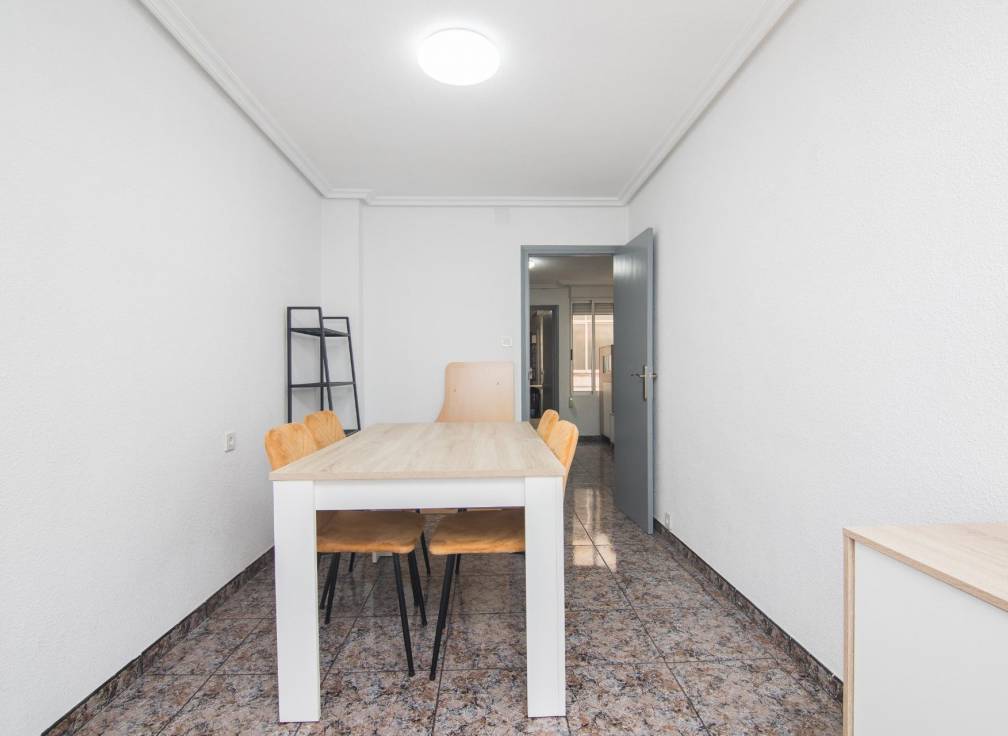 Location à long terme - Appartement - Elche - Plaza Crevillente-Juzgados