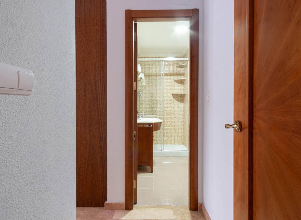 Location à long terme - Appartement - Elche - Plaza Obispo Siuri