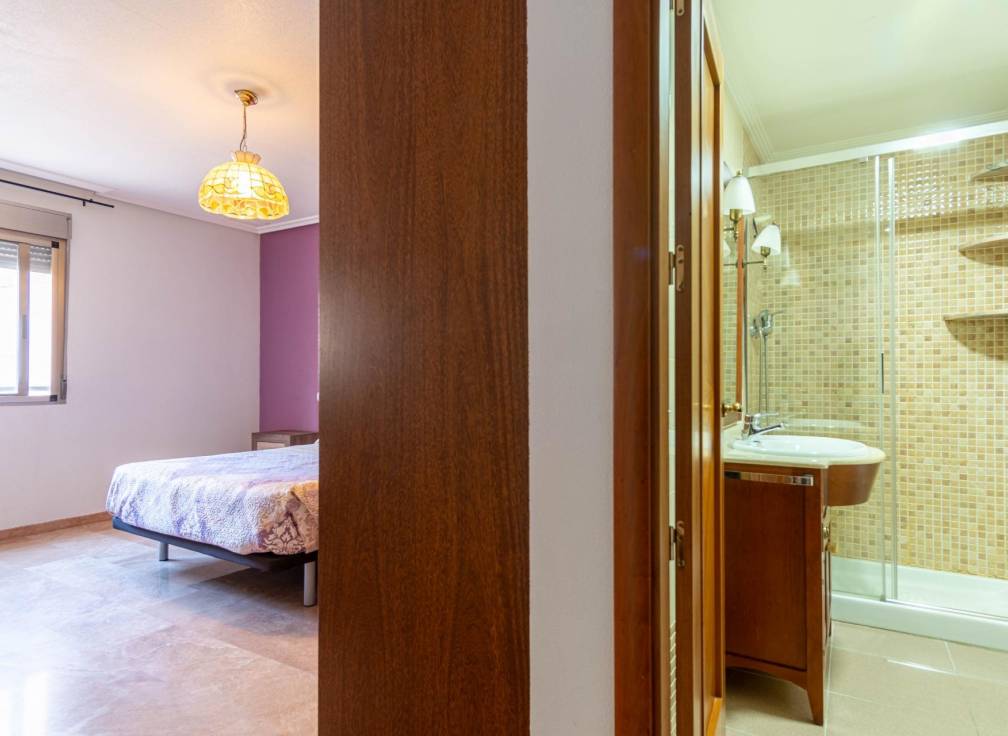 Location à long terme - Appartement - Elche - Plaza Obispo Siuri