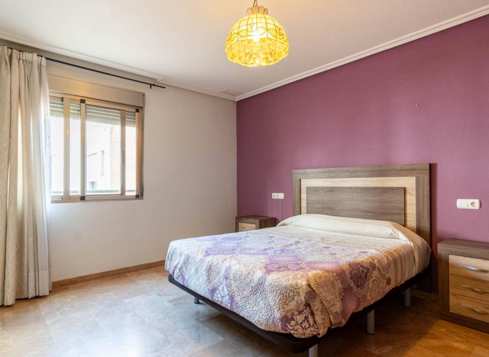 Location à long terme - Appartement - Elche - Plaza Obispo Siuri