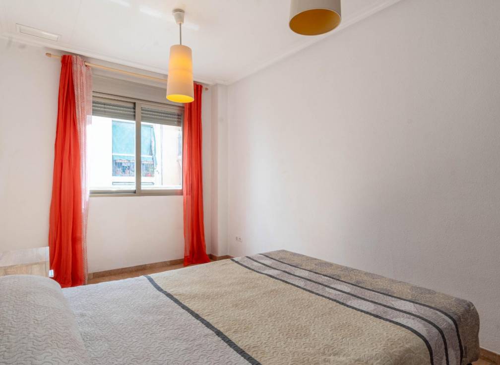 Location à long terme - Appartement - Elche - Plaza Obispo Siuri
