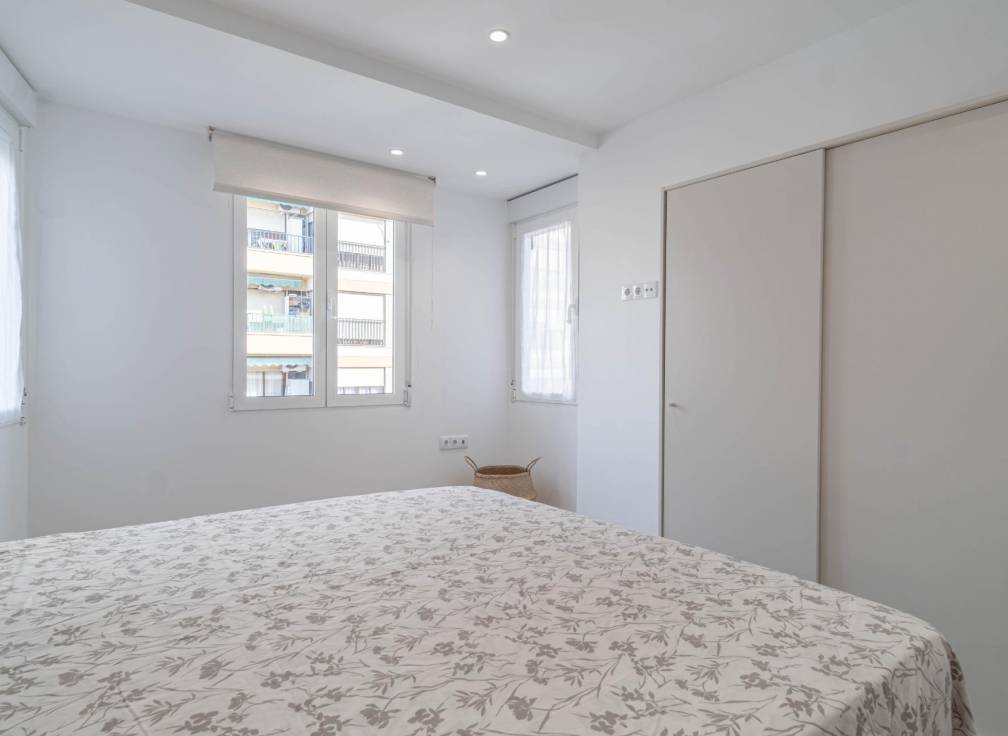 Location à long terme - Appartement - Elche - Reina Victoria-Miguel Hernández