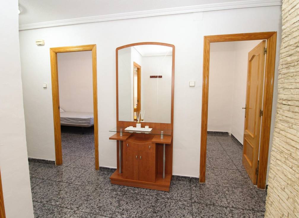 Location à long terme - Appartement - Elche - San Crispín
