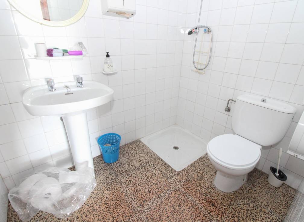 Location à long terme - Bâtiment industriel - Elche - San Crispín