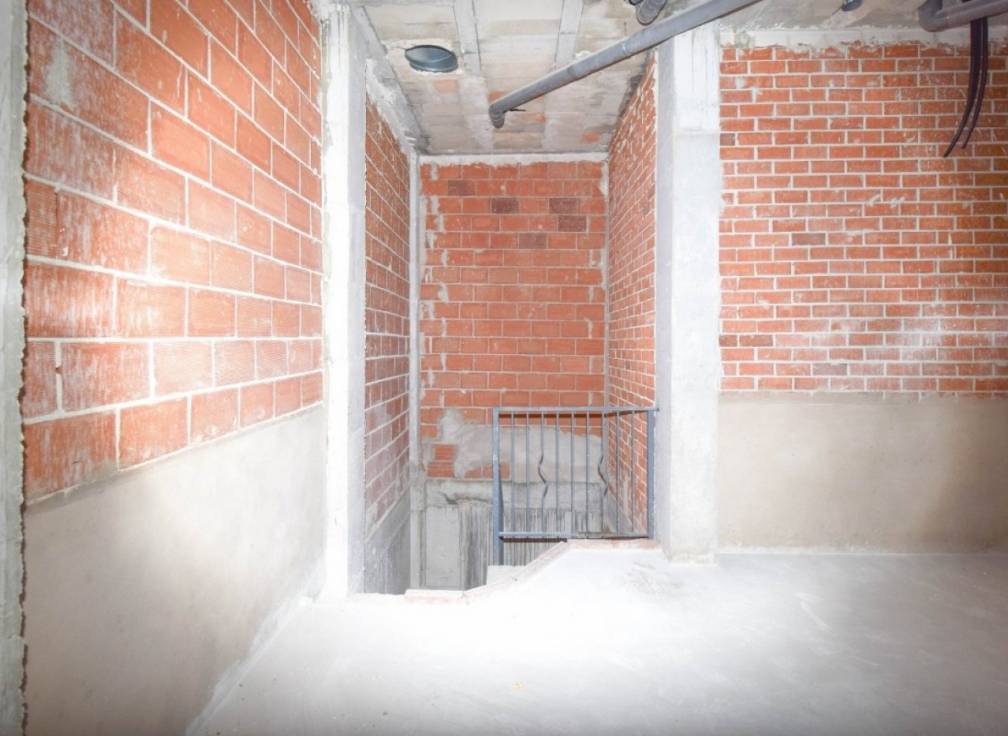 Location à long terme - Local commerciel - Elche - Plaza Crevillente-Juzgados