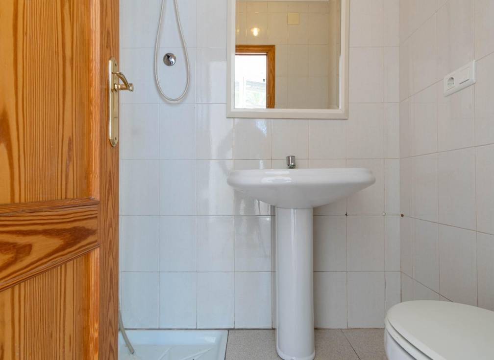 Location à long terme - Local commerciel - Elche - Portes Encarnades-Torreta-Portalada