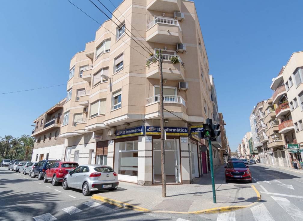 Location à long terme - Local commerciel - Elche - Portes Encarnades-Torreta-Portalada