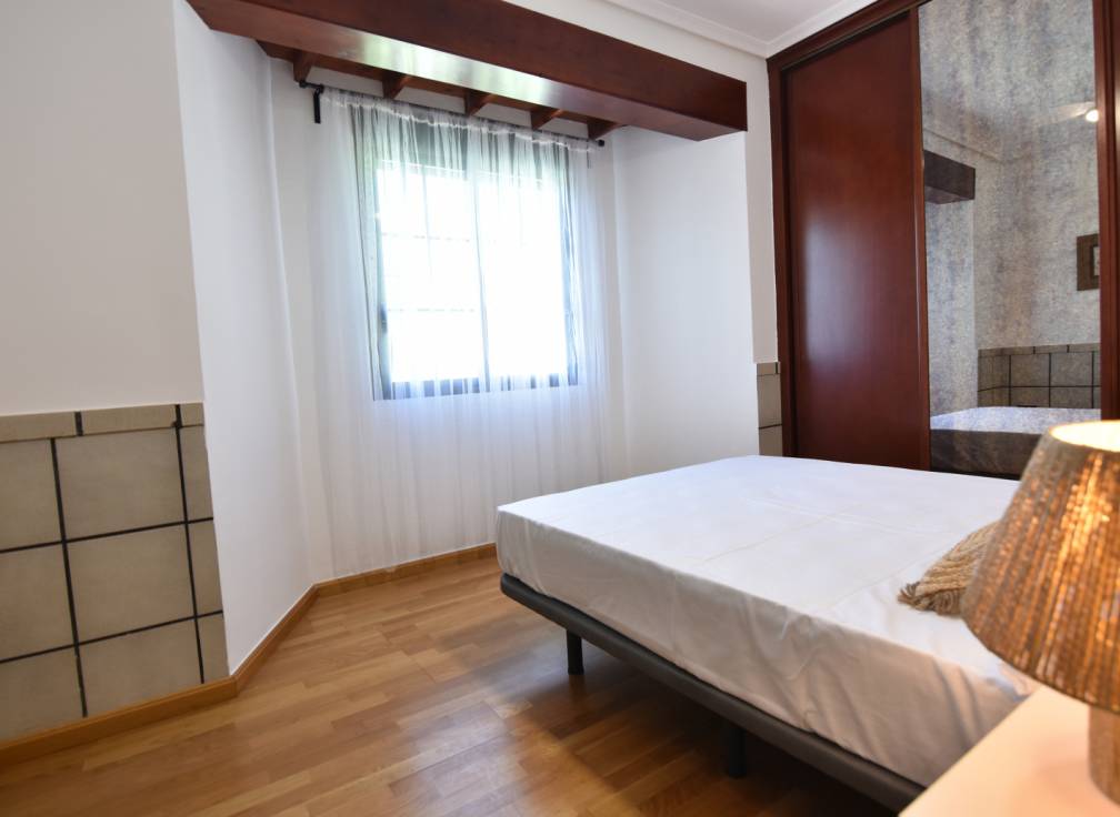 Location à long terme - Villa - Elche - Bonavista