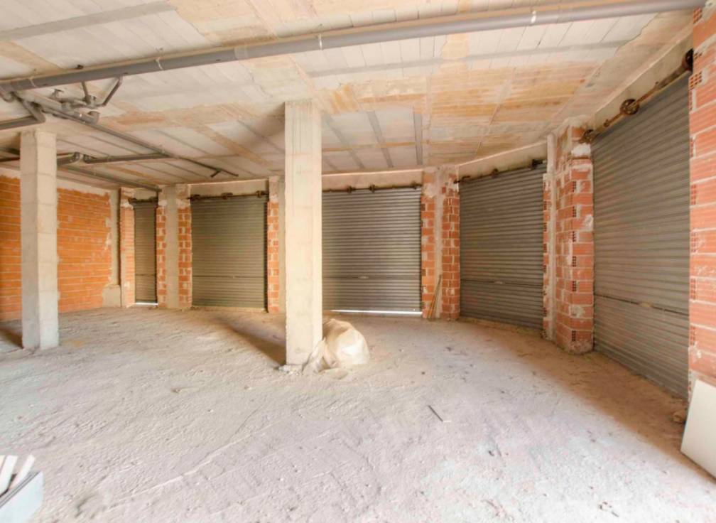 Long Term Rental - Business Premises - Albatera - Pueblo 11
