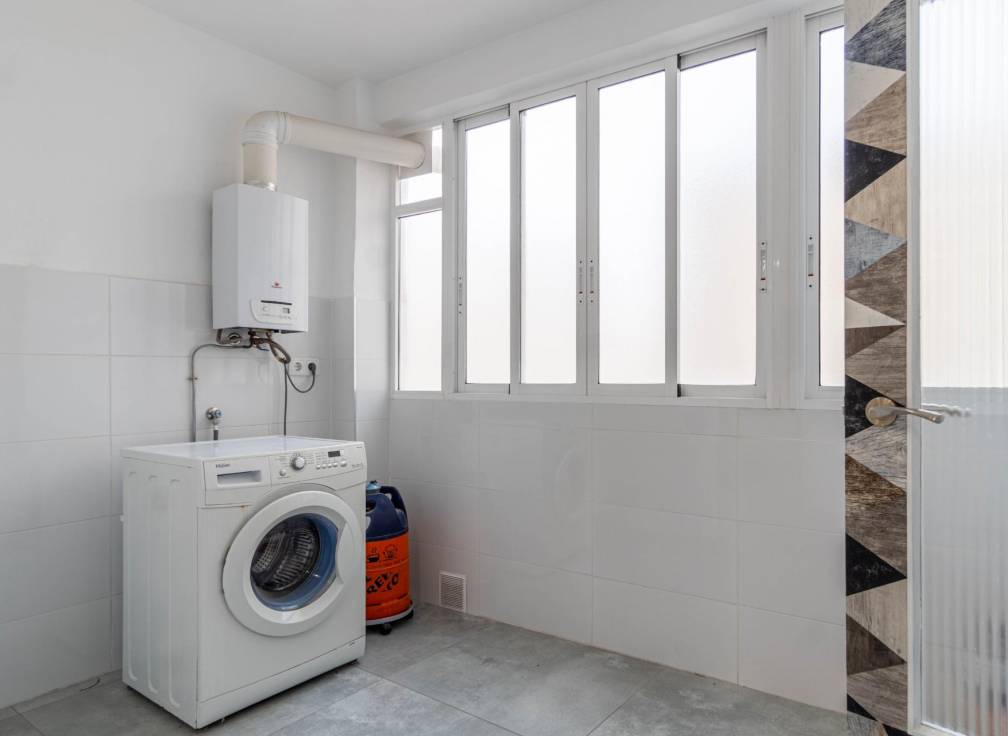 Long Term Rental - Flat - Elche - Asilo - Pisos Azules