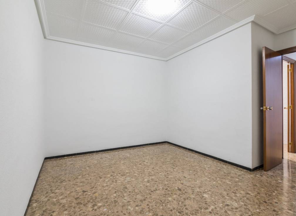 Long Term Rental - Flat - Elche - Centro