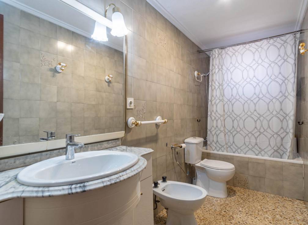 Long Term Rental - Flat - Elche - Corte Ingles