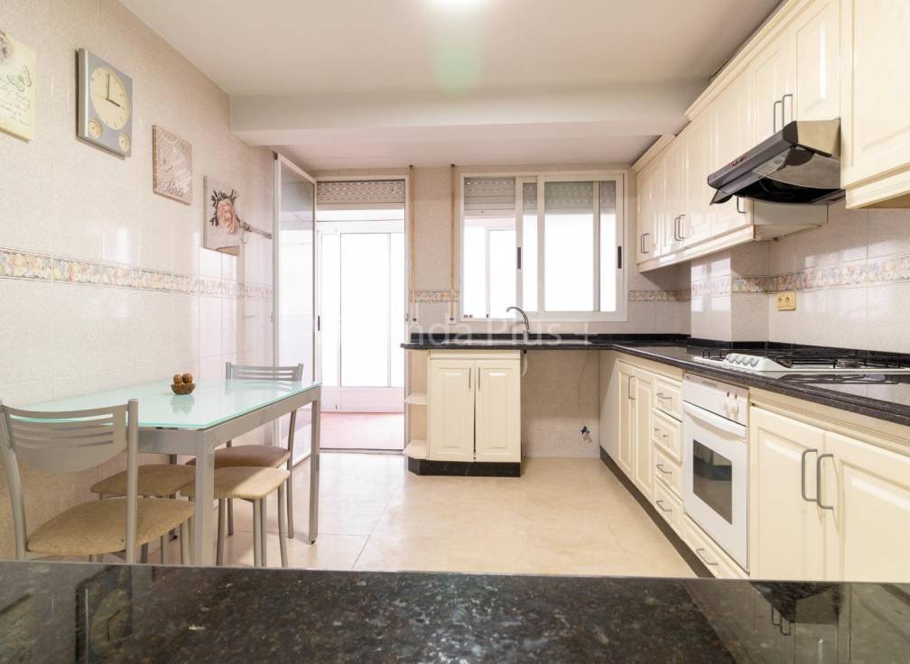 Long Term Rental - Flat - Elche - Plaza Crevillente