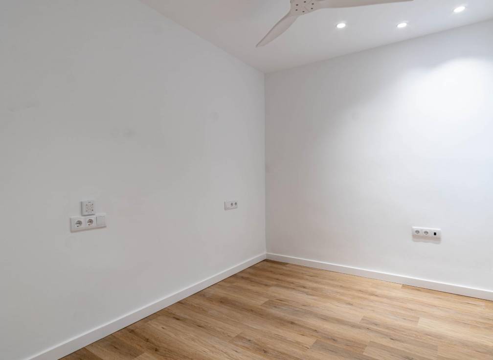 Long Term Rental - Flat - Elche - Reina Victoria-Miguel Hernández