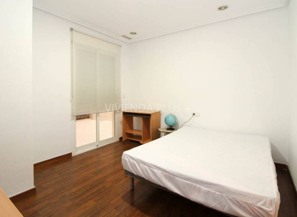 Long Term Rental - Ground floor - Elche - Corte Ingles