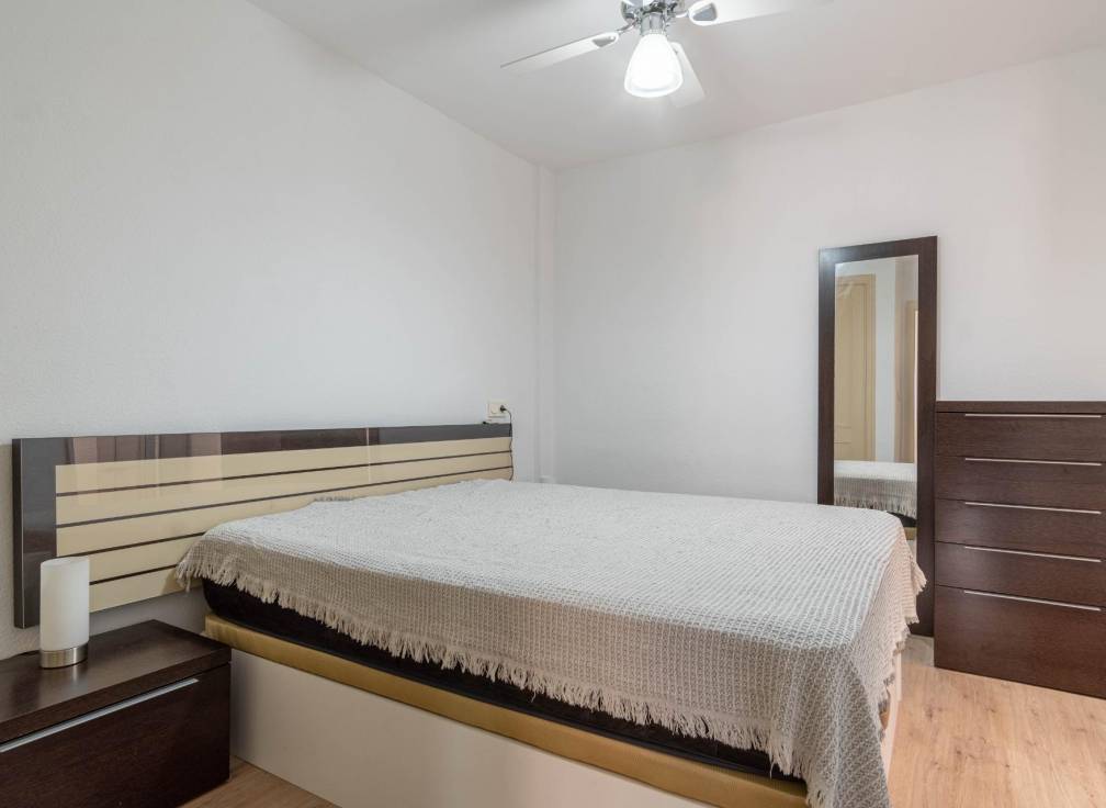 Long Term Rental - Ground floor - Gran alacant - Avda. mediterraneo