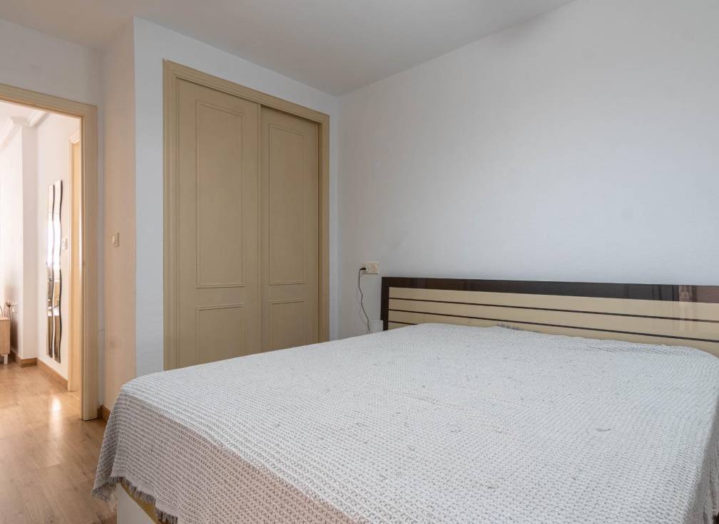 Long Term Rental - Ground floor - Gran alacant - Avda. mediterraneo