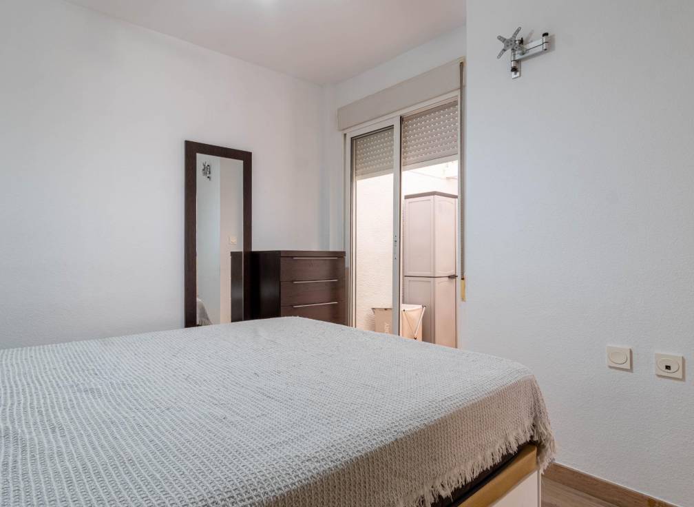 Long Term Rental - Ground floor - Gran alacant - Avda. mediterraneo