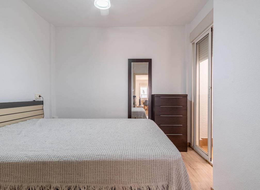 Long Term Rental - Ground floor - Gran alacant - Avda. mediterraneo