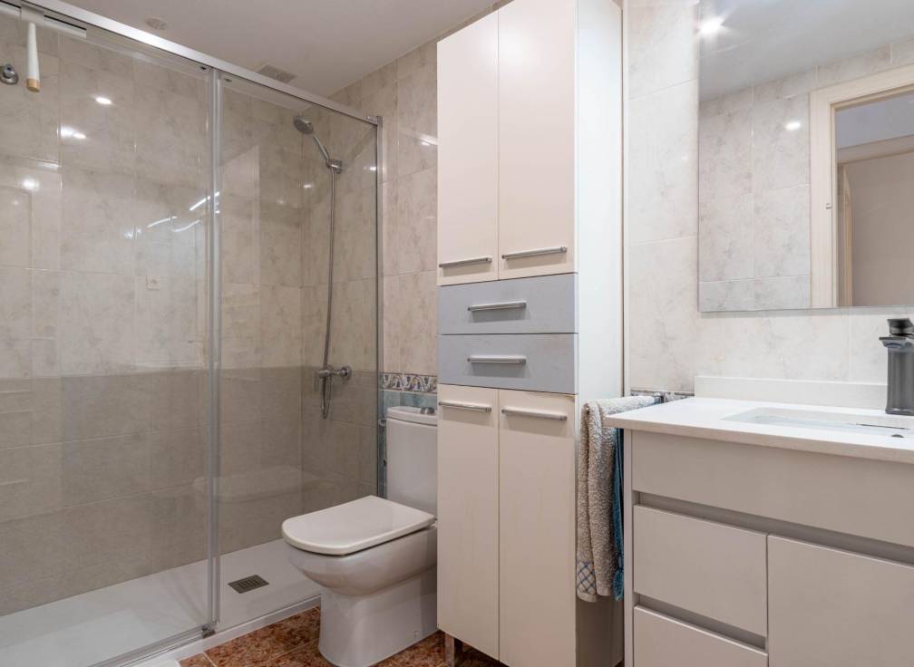 Long Term Rental - Ground floor - Gran alacant - Avda. mediterraneo