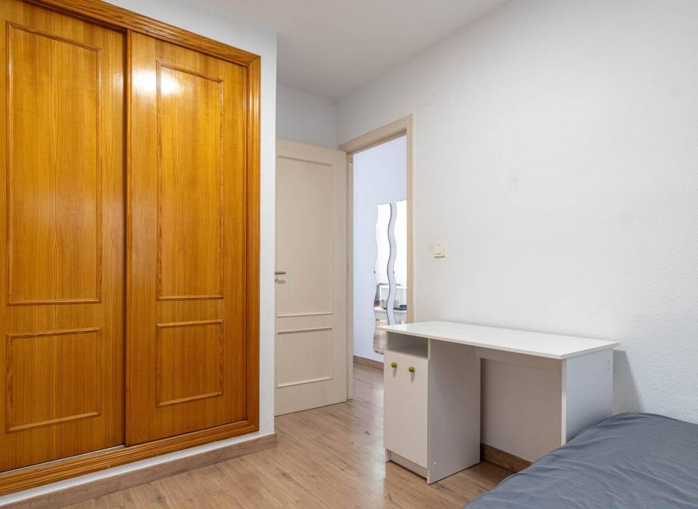 Long Term Rental - Ground floor - Gran alacant - Avda. mediterraneo