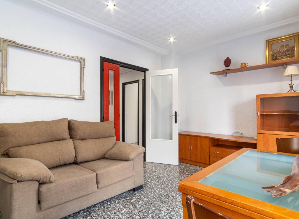 Long Term Rental - Mezzanine - Elche - Plaza Obispo Siuri