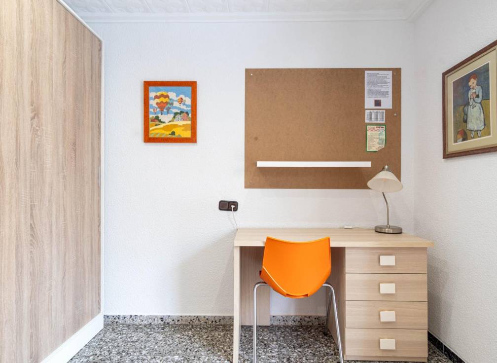 Long Term Rental - Mezzanine - Elche - Plaza Obispo Siuri